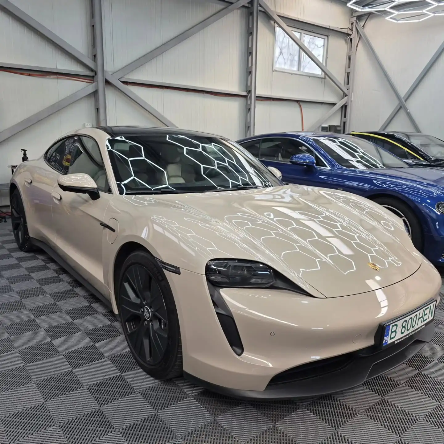 Porsche Taycan finisaj exterior Daniel Detailing